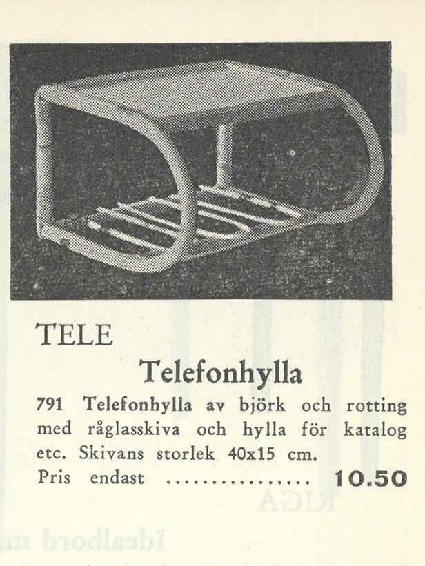 Liten telefonhylla i rotting med råglasskiva uppsatt på vägg.